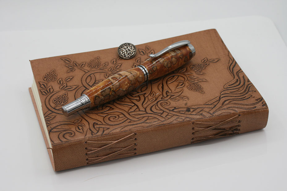 Golden Cholla Jr. George Fountain Pen with Gold Accents - Image 4